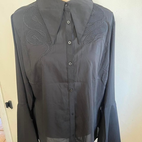 Killstar serpents den button up blouse flare sleeve whimsygoth - Picture 2 of 3